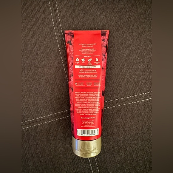 NWT: Bath & Body Works Sun Ripened Raspberry Body Cream - Picture 4 of 5